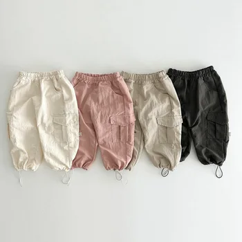 Корейски пролетно-есенни панталони за момичета 2024 г., Памучни странични джобове, прави панталони за малки момичета, обикновена панталони на съвсем малък за малки момичета