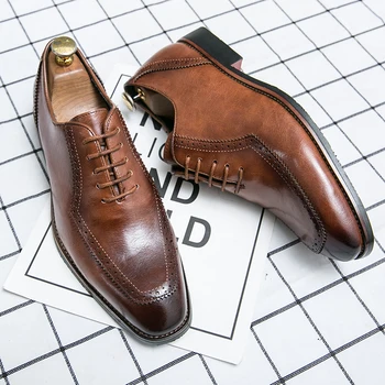 Мъжки обувки от естествена кожа в британския стил, висококачествени банкетни модела обувки, мъжки обувки за сватба, мъжки бизнес обувки за конференция.