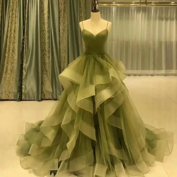 Нови маслинено-зелени рокли за бала 2024 г., дамски официални рокли трапецовидна форма с къдри от тюл, вечерни тоалети на знаменитости по поръчка