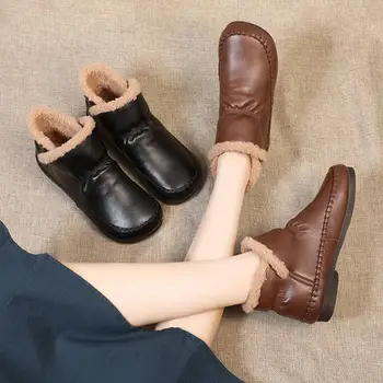 Нови обувки за мама от естествена кожа, памучен обувки, женски комфорт Плюс кадифе, есенно-зимни топли къси ботуши с мека подметка.