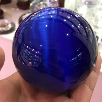 Рядък естествен кварцов топка-сфера с кристал 